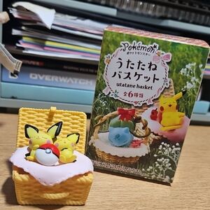 Pokemon Utatane Basket Figurine Set - Yellow Pichu & Pichu